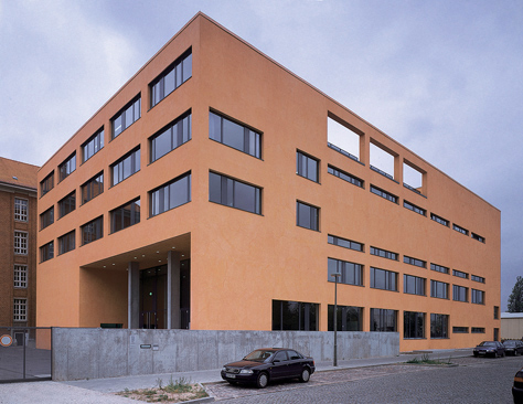 oberstufenzentrum fuer sozialversicherung, perspektive