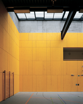 oberstufenzentrum fuer sozialversicherung, sporthalle